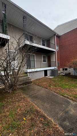 50 Greenhouse Road 33C, Bridgeport, CT 06606