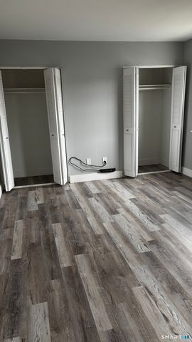 50 Greenhouse Road 33C, Bridgeport, CT 06606