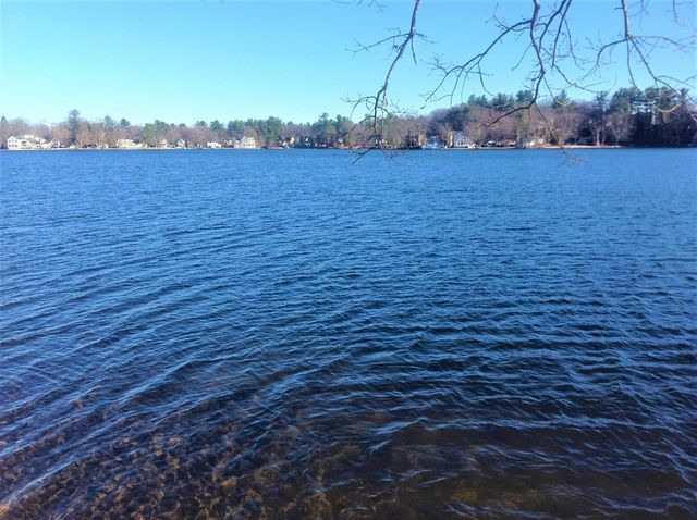 20 Byrne Ave, Westford, MA 01886