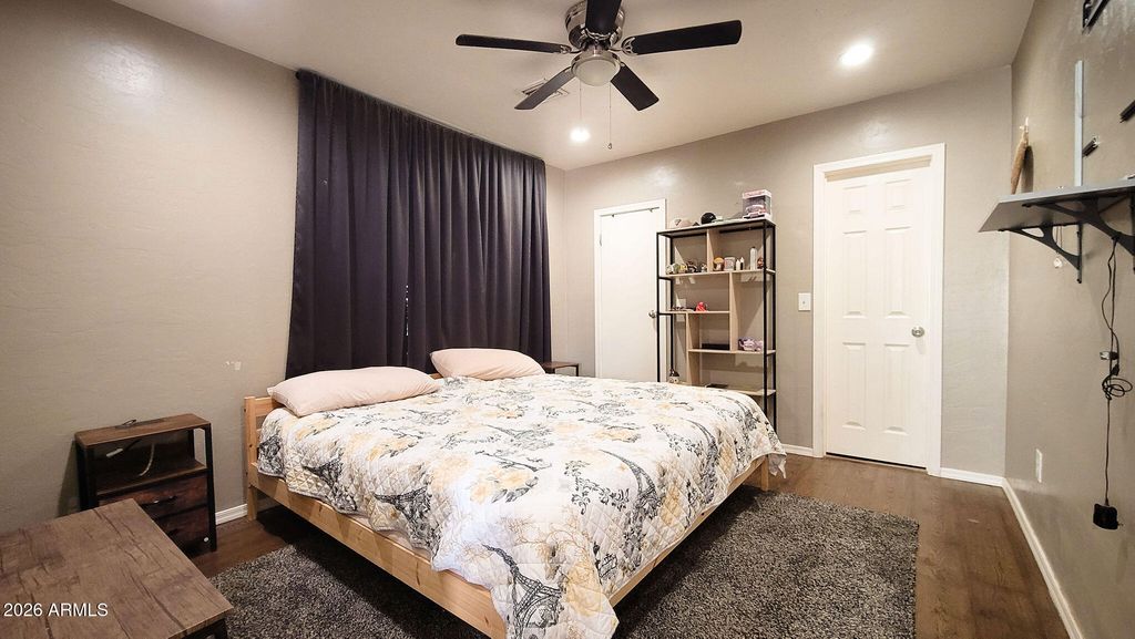 Image 9 of property listing at 1206 S 3rd Avenue, Safford, AZ 85546