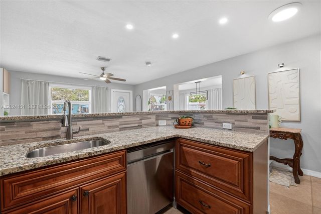 4311 SW 24th St, Fort Lauderdale, FL 33317
