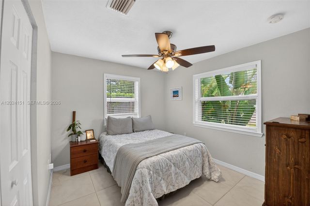 4311 SW 24th St, Fort Lauderdale, FL 33317