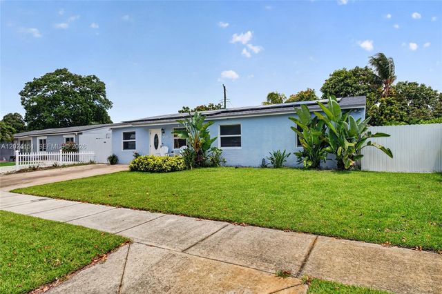 4311 SW 24th St, Fort Lauderdale, FL 33317