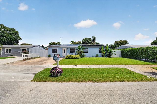 4311 SW 24th St, Fort Lauderdale, FL 33317