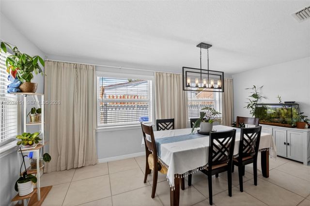 4311 SW 24th St, Fort Lauderdale, FL 33317