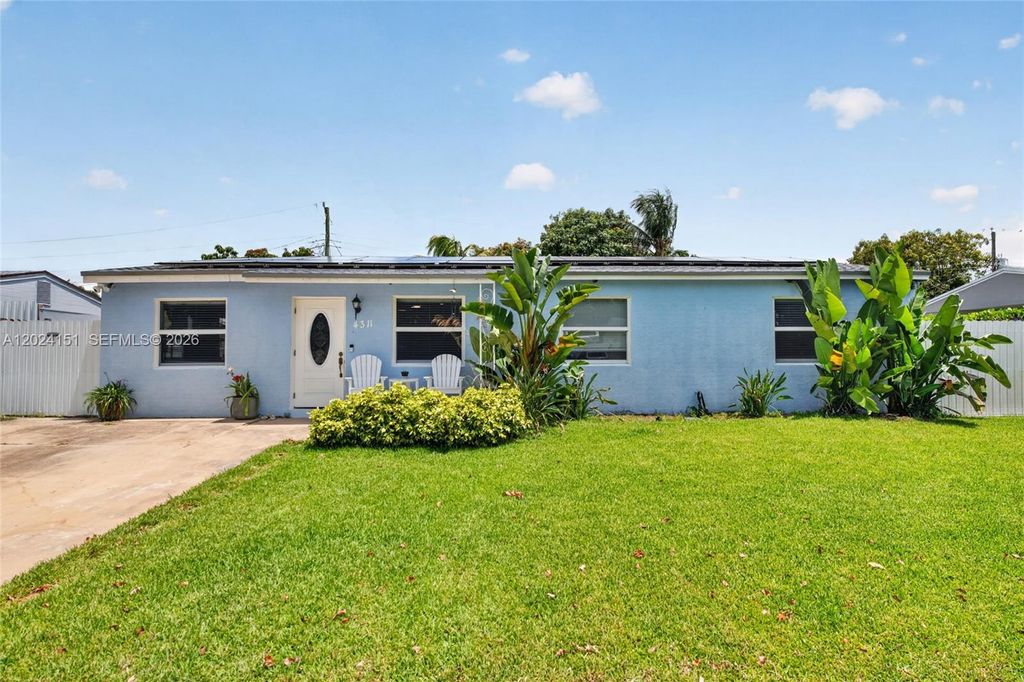 4311 SW 24th St, Fort Lauderdale, FL 33317