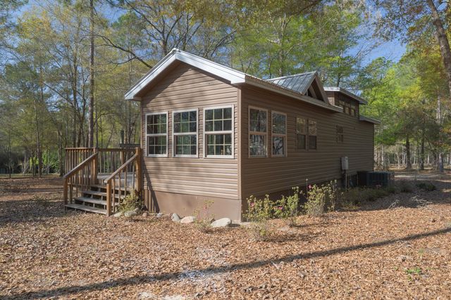 1482 N Planters Drive, Laurel Hill, FL 32567