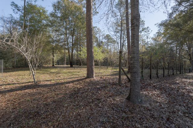 1482 N Planters Drive, Laurel Hill, FL 32567