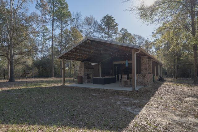 1482 N Planters Drive, Laurel Hill, FL 32567