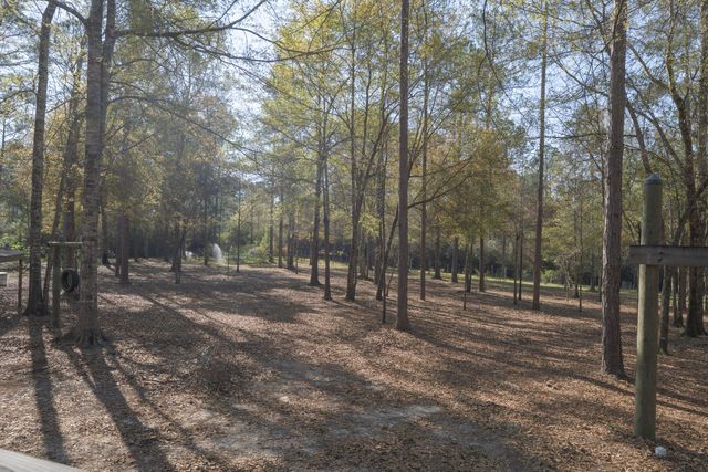 1482 N Planters Drive, Laurel Hill, FL 32567