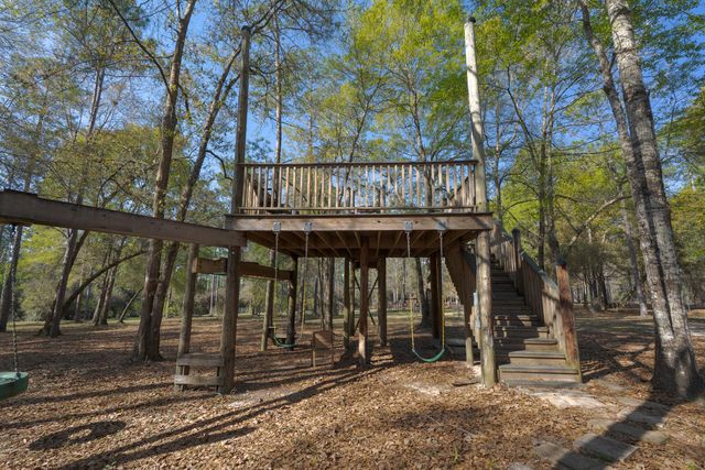 1482 N Planters Drive, Laurel Hill, FL 32567