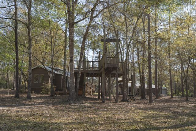 1482 N Planters Drive, Laurel Hill, FL 32567