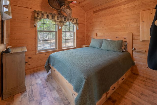 1482 N Planters Drive, Laurel Hill, FL 32567