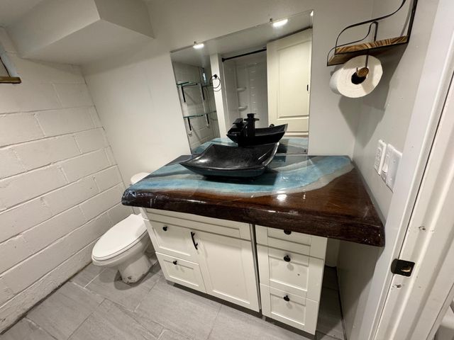 6439 Olympia Street, Golden Valley, MN 55427