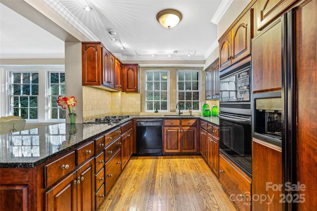 185 Macon Avenue B-3, Asheville, NC 28804