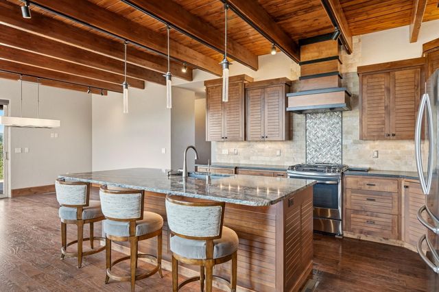 14210 N Wandermere Estates Ln, Spokane, WA 99208
