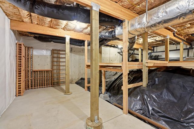 14210 N Wandermere Estates Ln, Spokane, WA 99208