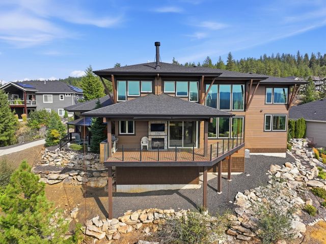 14210 N Wandermere Estates Ln, Spokane, WA 99208