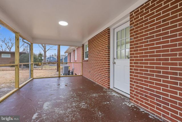 9121 MIDDLEFORD RD, Seaford, DE 19973