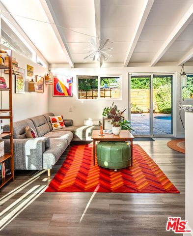 6504 Rhea Avenue, Los Angeles, CA 91335