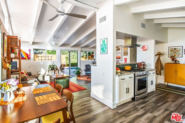 6504 Rhea Avenue, Los Angeles, CA 91335