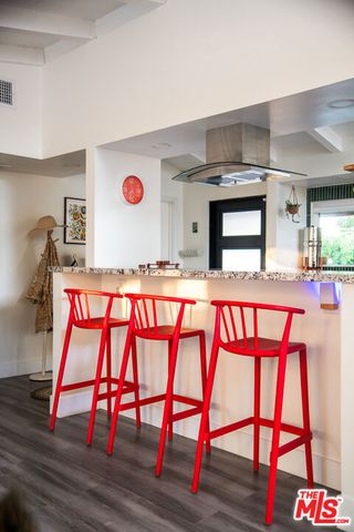 6504 Rhea Avenue, Los Angeles, CA 91335