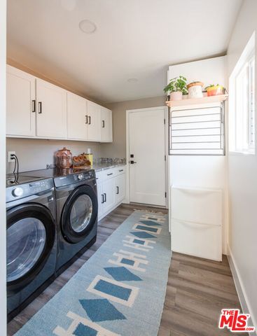 6504 Rhea Avenue, Los Angeles, CA 91335