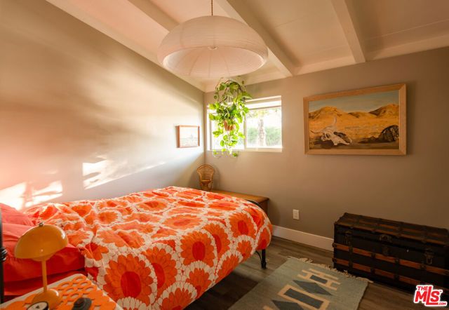 6504 Rhea Avenue, Los Angeles, CA 91335