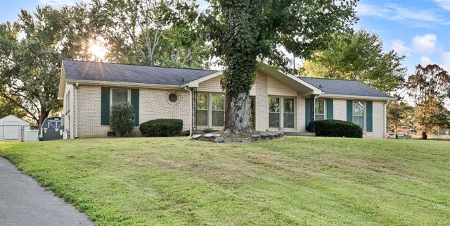 110 Kimbrough Ct, Clarksville, TN 37043
