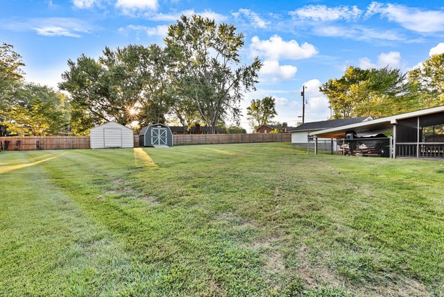 110 Kimbrough Ct, Clarksville, TN 37043