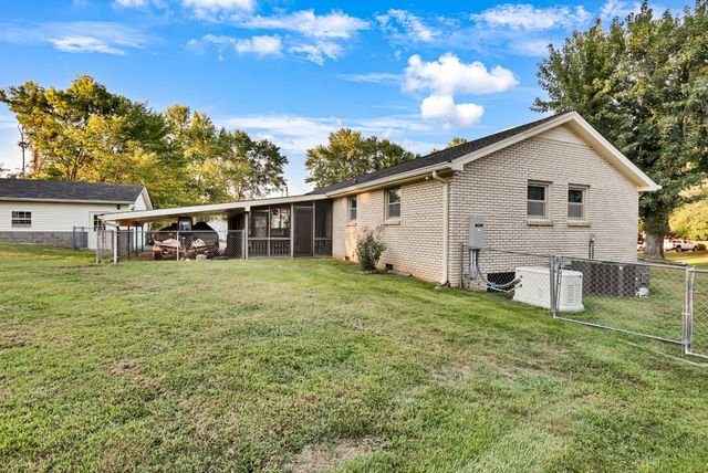 110 Kimbrough Ct, Clarksville, TN 37043