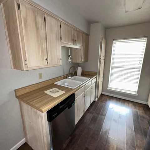 805 OREGON Trail, Canyon, TX 79015