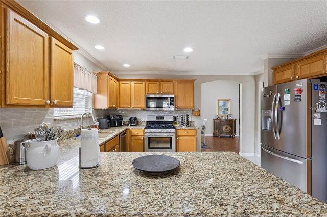 16672 SE 78TH LIVE OAK AVENUE, The Villages, FL 32162