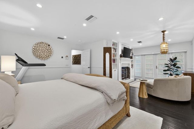 302 NW 16th Street, Delray Beach, FL 33444