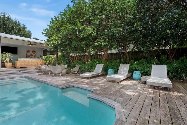 302 NW 16th Street, Delray Beach, FL 33444