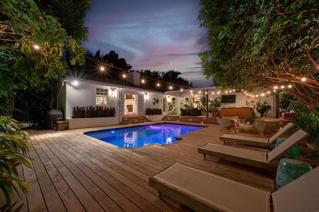 302 NW 16th Street, Delray Beach, FL 33444