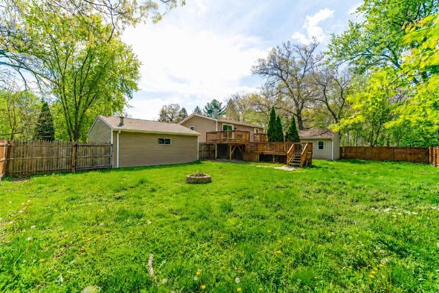 N1199 Beech DRIVE, Genoa City, WI 53128