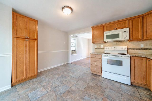 N1199 Beech DRIVE, Genoa City, WI 53128