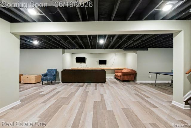 5277 Waterview Drive, West Bloomfield, MI 48323
