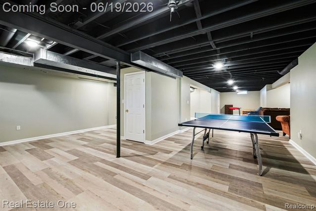 5277 Waterview Drive, West Bloomfield, MI 48323