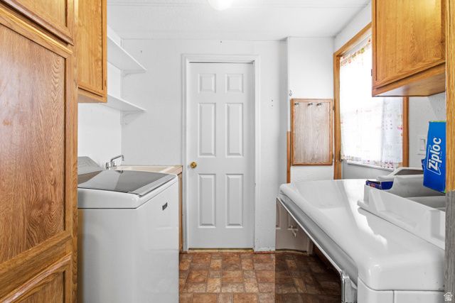 268 S 250 E, Aurora, UT 84620