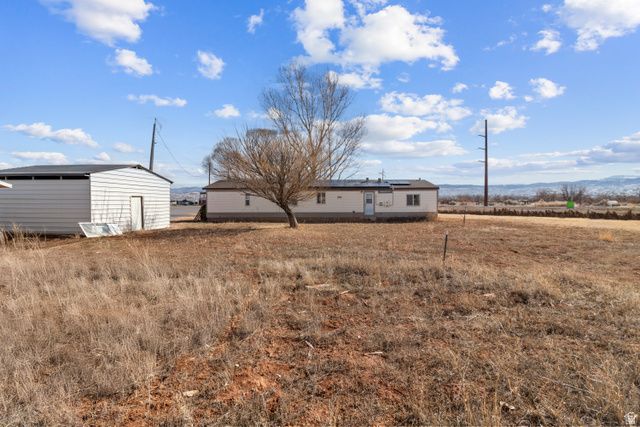 268 S 250 E, Aurora, UT 84620