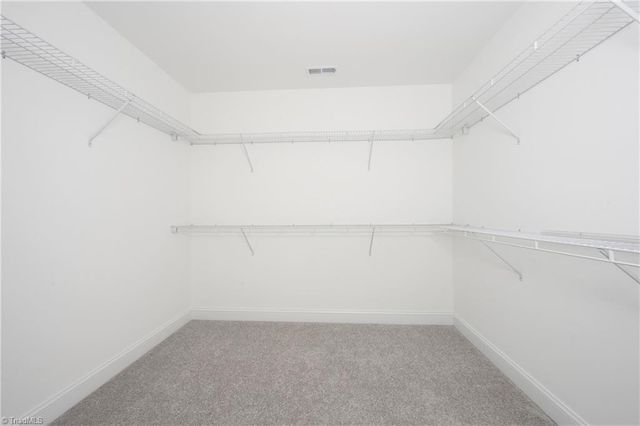 5040 Whitewood Lane, Winston-salem, NC 27104
