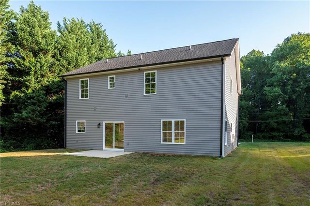5040 Whitewood Lane, Winston-salem, NC 27104
