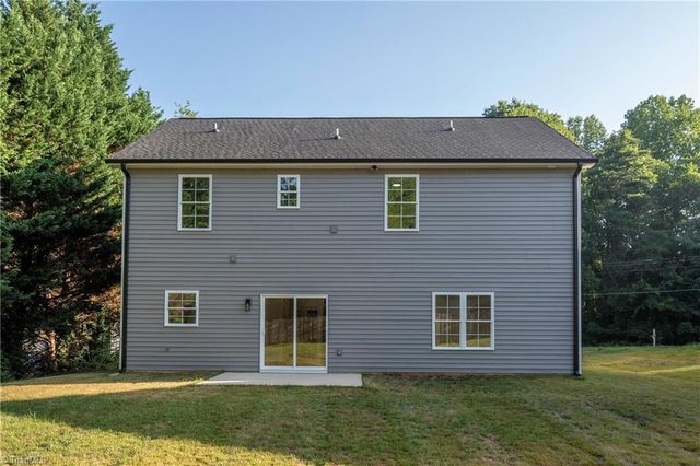 5040 Whitewood Lane, Winston-salem, NC 27104