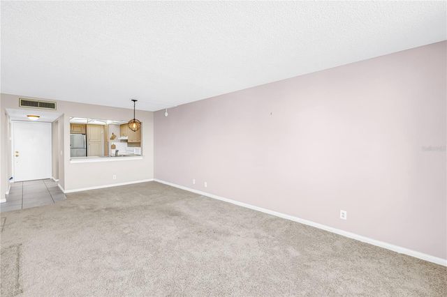 6104 PALMA DEL MAR BOULEVARD S 305, St Petersburg, FL 33715