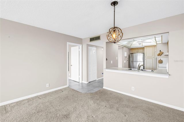 6104 PALMA DEL MAR BOULEVARD S 305, St Petersburg, FL 33715