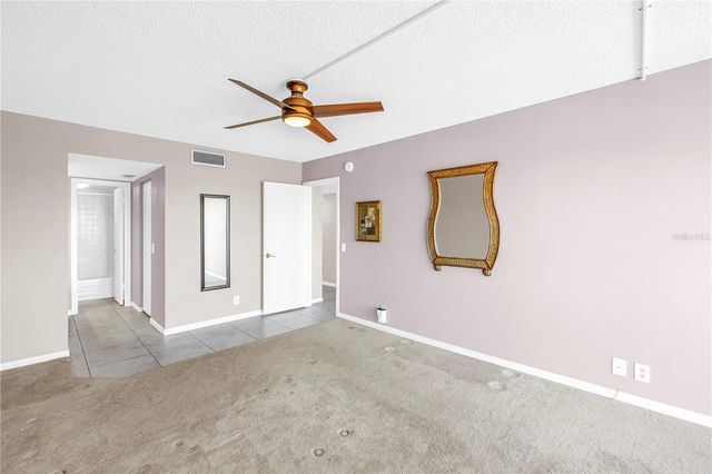 6104 PALMA DEL MAR BOULEVARD S 305, St Petersburg, FL 33715