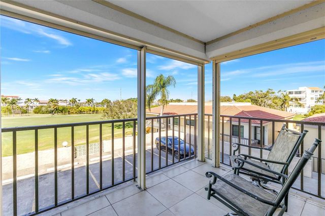 6104 PALMA DEL MAR BOULEVARD S 305, St Petersburg, FL 33715