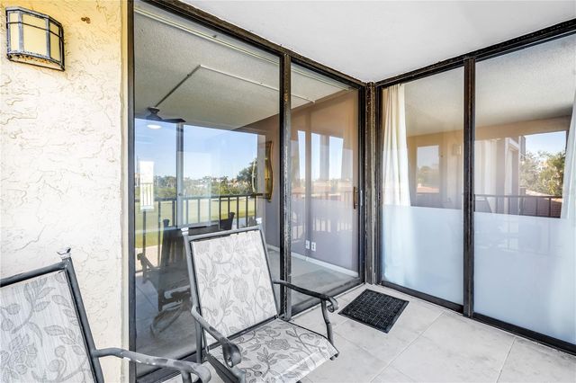 6104 PALMA DEL MAR BOULEVARD S 305, St Petersburg, FL 33715